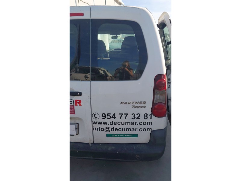 Recambio de porton trasero derecho para peugeot partner tepee 1.6 hdi / bluehdi 75 referencia OEM IAM   