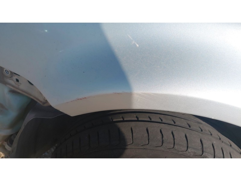 Recambio de aleta delantera izquierda para volkswagen passat b5.5 (3b3) 1.6 referencia OEM IAM   