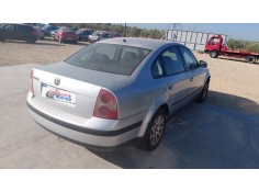 Recambio de cerradura puerta trasera derecha para volkswagen passat b5.5 (3b3) 1.6 referencia OEM IAM   