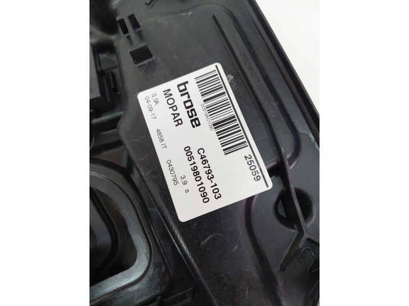 Recambio de elevalunas trasero izquierdo para jeep renegade suv (bu, b1, bv) 1.6 crd referencia OEM IAM 00519801090  
							