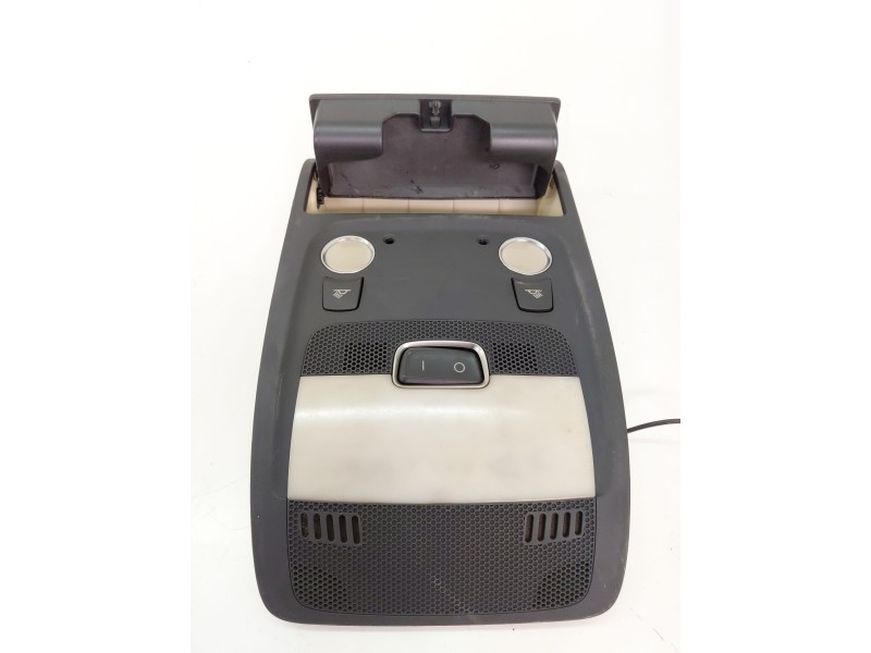 Recambio de luz interior para audi a5 (8t3) 2.7 tdi referencia OEM IAM 8T0947135B  