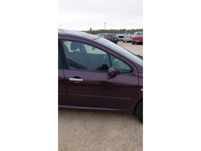Recambio de puerta delantera derecha para peugeot 307 sw (3h) 1.6 hdi 110 referencia OEM IAM   
							