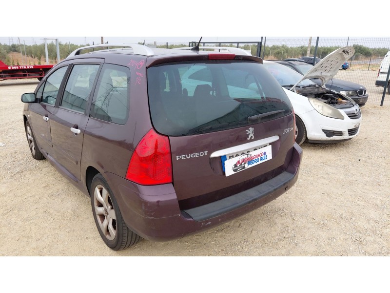 Recambio de cerradura puerta trasera izquierda para peugeot 307 sw (3h) 1.6 hdi 110 referencia OEM IAM   
							