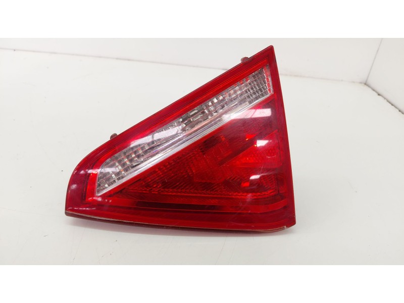 Recambio de piloto trasero derecho interior para audi a5 (8t3) 2.7 tdi referencia OEM IAM 8T0945094  