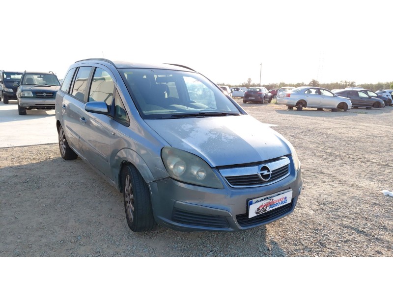 opel zafira / zafira family b (a05) del año 2008
							