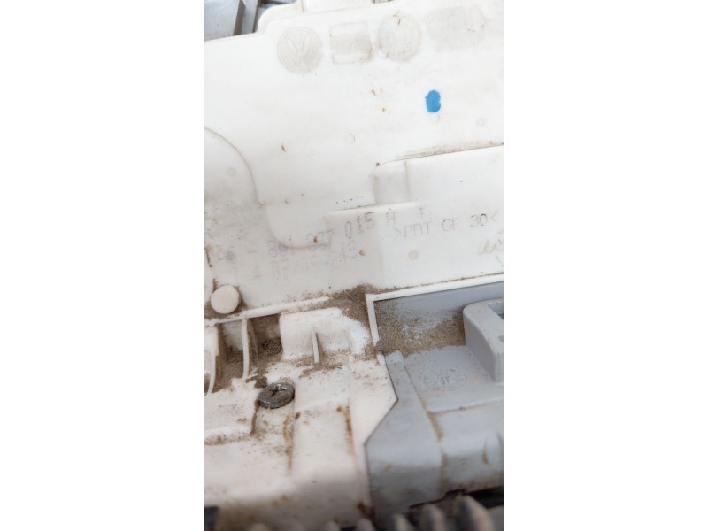Recambio de cerradura puerta delantera izquierda para audi a5 (8t3) 2.7 tdi referencia OEM IAM 8J1837015A  
							