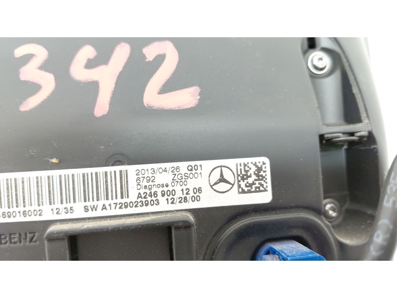 Recambio de pantalla multifuncion para mercedes-benz clase cla (w117) cla 220 cdi (117.303) referencia OEM IAM A2469001206  