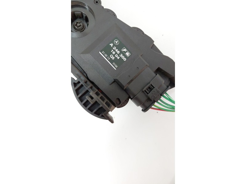 Recambio de pedal acelerador para mercedes-benz clase cla (w117) cla 220 cdi (117.303) referencia OEM IAM A2463001604Q5  
							
