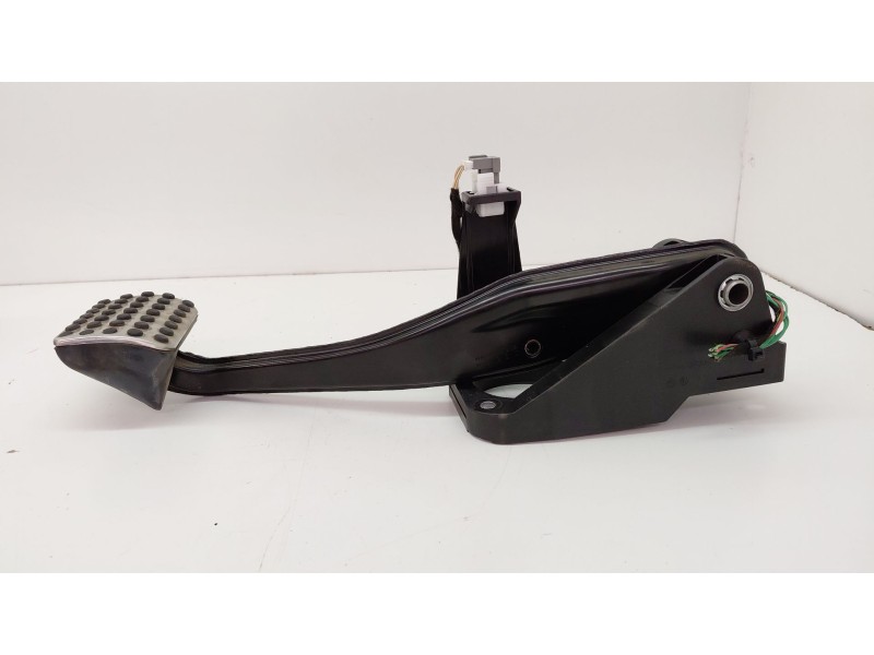 Recambio de pedal freno para mercedes-benz clase cla (w117) cla 220 cdi (117.303) referencia OEM IAM A2462920208  
							