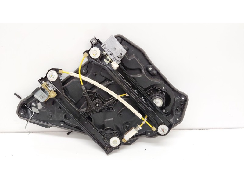 Recambio de elevalunas trasero derecho para mercedes-benz clase cla (w117) cla 220 cdi (117.303) referencia OEM IAM 928356103  
							