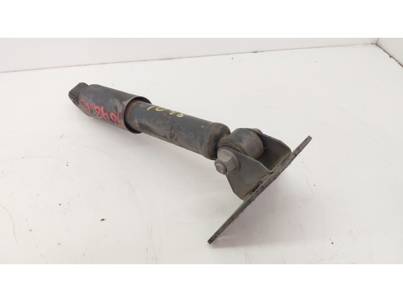 Recambio de amortiguador delantero izquierdo para iveco daily furgón 2.3 diesel cat referencia OEM IAM 504198992  