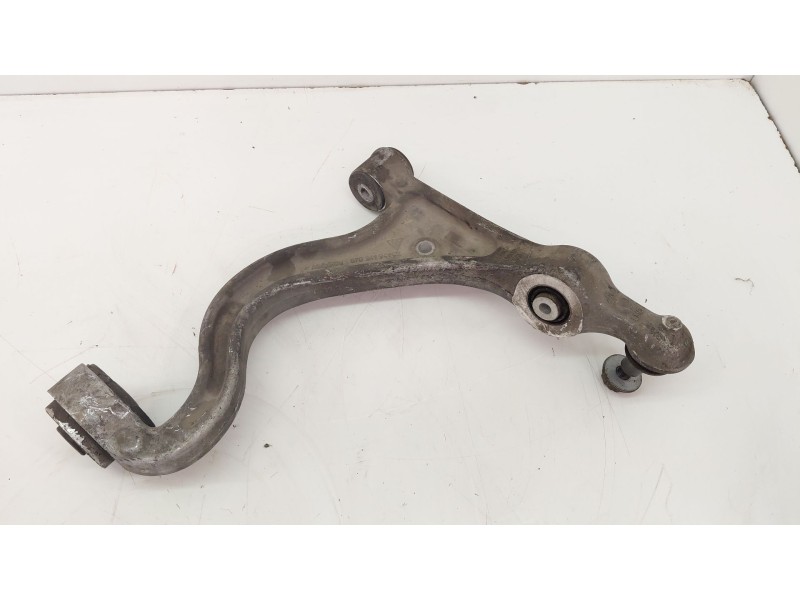 Recambio de brazo suspension inferior delantero izquierdo para porsche panamera 4.8 v8 turbo cat referencia OEM IAM 97034134102 
							