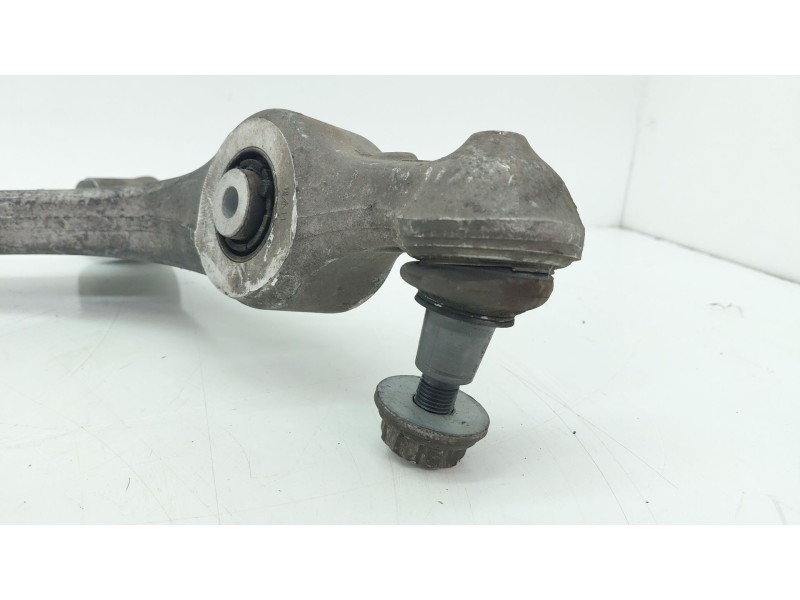 Recambio de brazo suspension inferior delantero izquierdo para porsche panamera 4.8 v8 turbo cat referencia OEM IAM 97034134102 