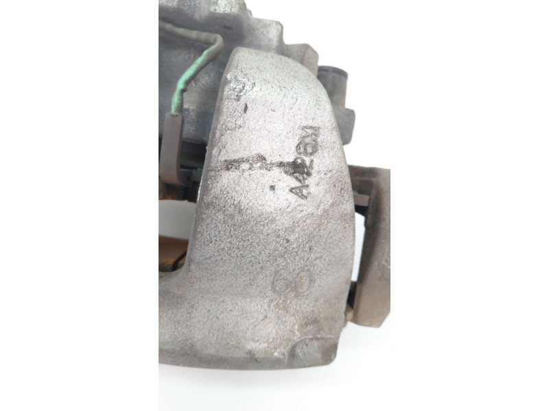 Recambio de pinza freno delantera derecha para jaguar i-pace se referencia OEM IAM A426M  