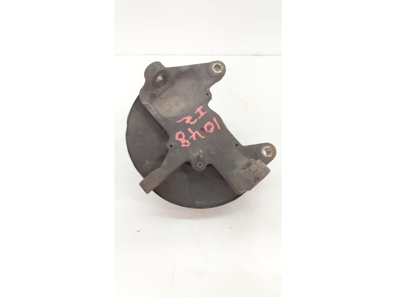 Recambio de mangueta delantera izquierda para iveco daily furgón 2.3 diesel cat referencia OEM IAM   
							