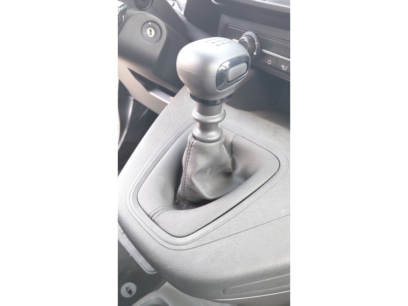 Recambio de pomo palanca cambio para fiat doblo furgoneta/monovolumen (510_, 511_) bluehdi 100 referencia OEM IAM   