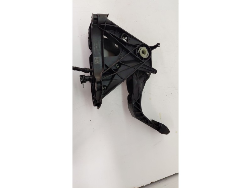 Recambio de pedal embrague para volkswagen golf vii (5g1, bq1, be1, be2) 1.0 tsi referencia OEM IAM 5Q1721059GG  
							