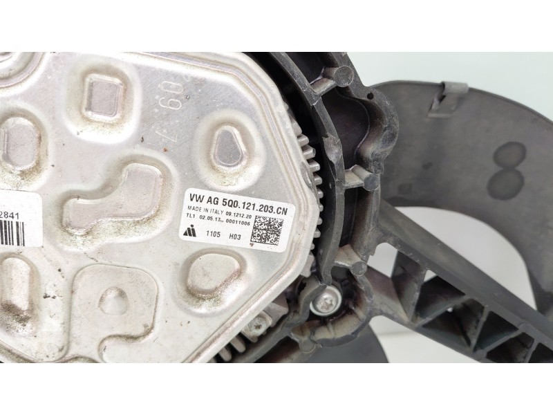 Recambio de electroventilador para volkswagen golf vii (5g1, bq1, be1, be2) 1.0 tsi referencia OEM IAM 5Q0121203CN  
							
