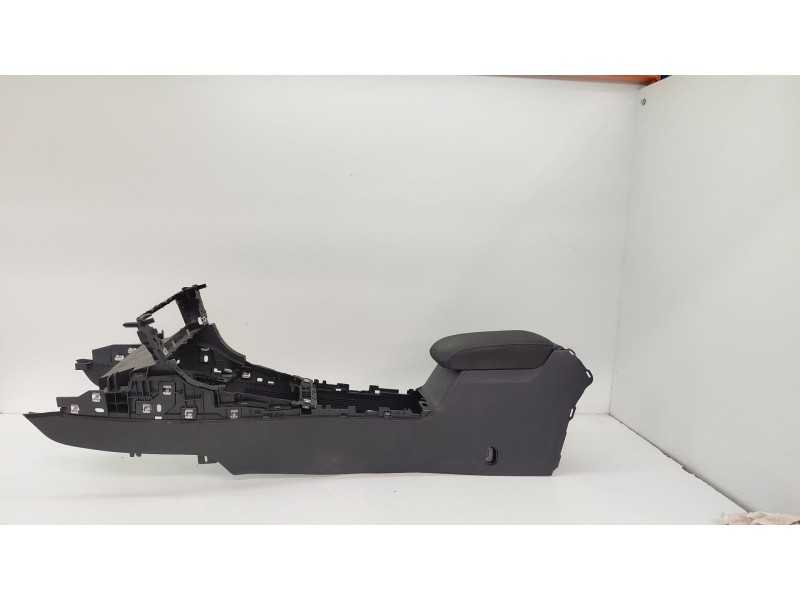 Recambio de apoyabrazos central para volkswagen golf vii (5g1, bq1, be1, be2) 1.0 tsi referencia OEM IAM   
							