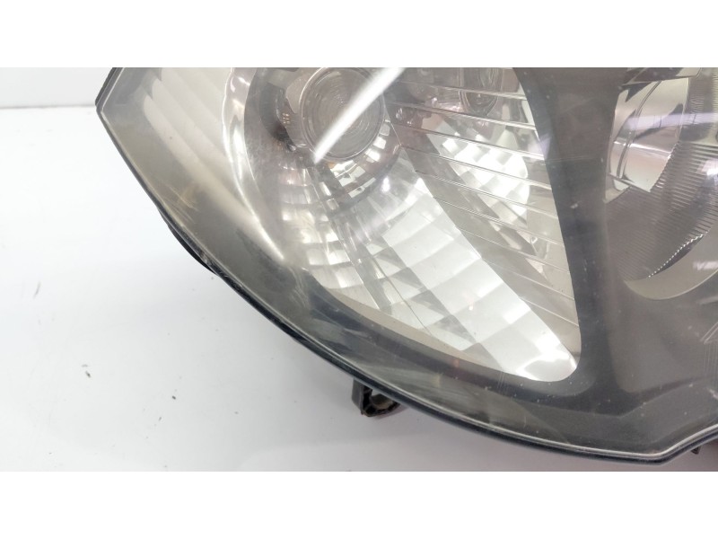 Recambio de faro derecho para bmw x3 (e83) 3.0 d referencia OEM IAM 0301210204  