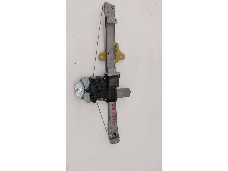 Recambio de elevalunas delantero izquierdo para renault clio iv (bh_) 0.9 tce 90 referencia OEM IAM 807018534R  
							