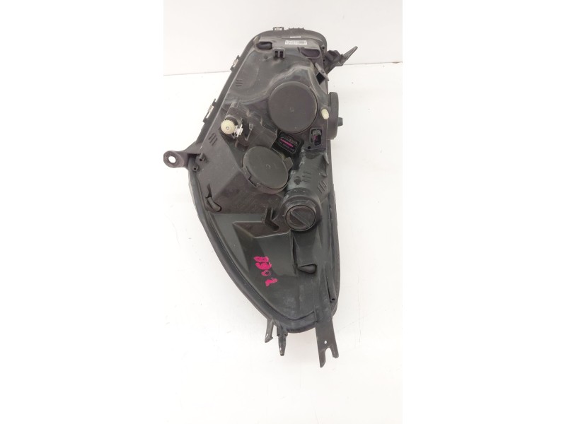 Recambio de paragolpes delantero para renault clio iv (bh_) 0.9 tce 90 referencia OEM IAM   
							