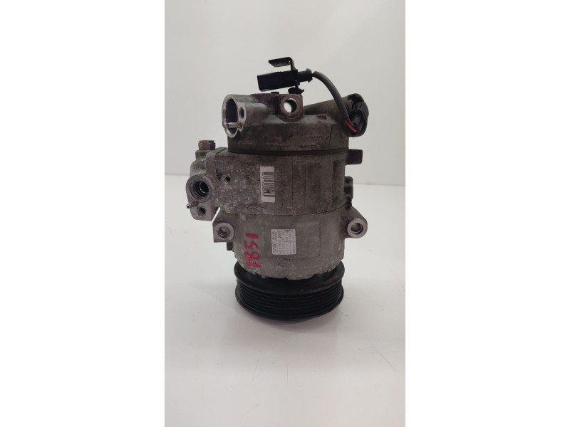 Recambio de compresor aire acondicionado para seat ibiza iv (6j5, 6p1) 1.9 tdi referencia OEM IAM 6Q0820808F  