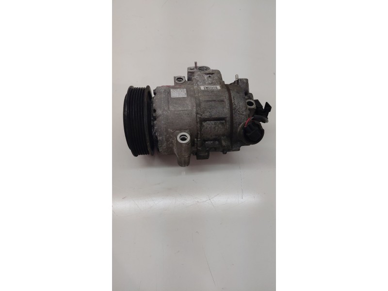 Recambio de compresor aire acondicionado para seat ibiza iv (6j5, 6p1) 1.9 tdi referencia OEM IAM 6Q0820808F  
							