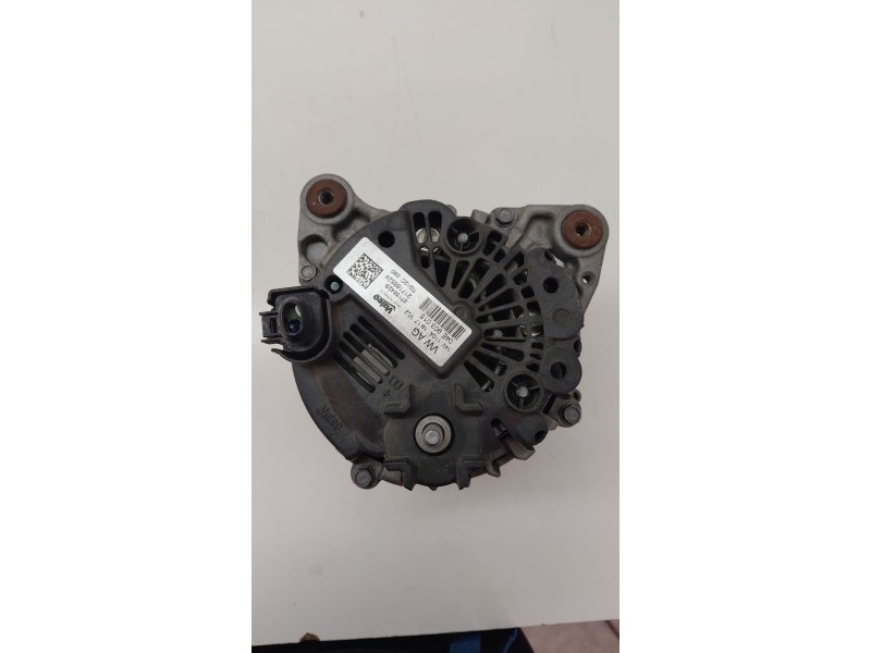Recambio de alternador para volkswagen golf vii (5g1, bq1, be1, be2) 1.0 tsi referencia OEM IAM 04E903015  