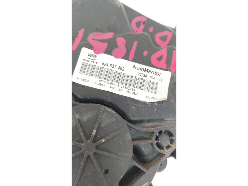 Recambio de elevalunas delantero derecho para seat ibiza iv (6j5, 6p1) 1.9 tdi referencia OEM IAM 6J4837402  
