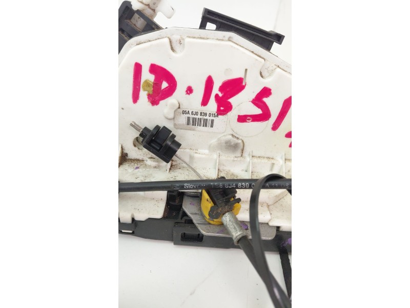Recambio de cerradura puerta trasera izquierda para seat ibiza iv (6j5, 6p1) 1.9 tdi referencia OEM IAM 6J0839015A  
							