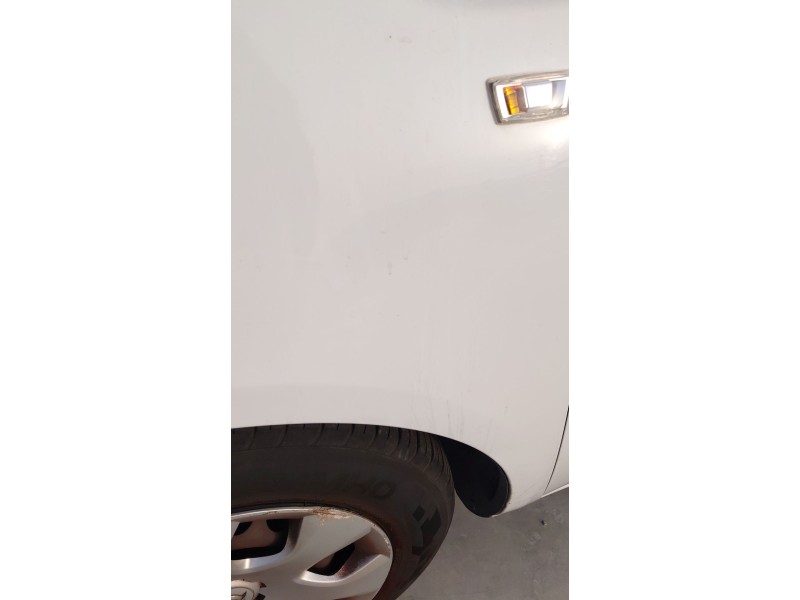 Recambio de aleta delantera izquierda para opel meriva b monospace (s10) 1.3 cdti (75) referencia OEM IAM   
							