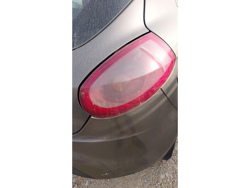 Recambio de piloto trasero derecho para fiat bravo ii (198_) 1.9 d multijet (198axb1a) referencia OEM IAM   
							