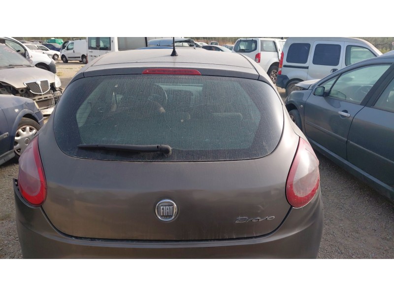 Recambio de porton trasero para fiat bravo ii (198_) 1.9 d multijet (198axb1a) referencia OEM IAM   