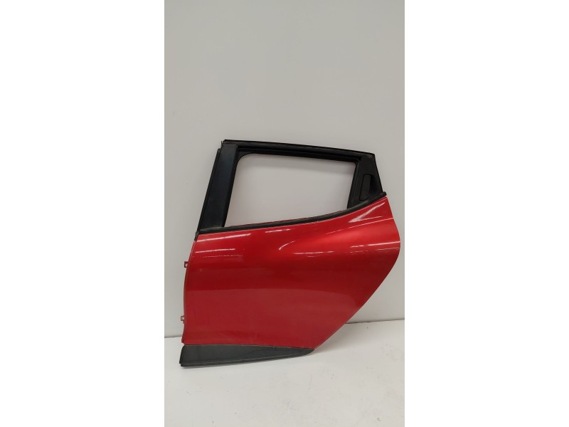 Recambio de puerta trasera izquierda para renault clio iv (bh_) 0.9 tce 90 referencia OEM IAM   
							