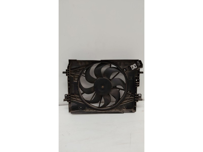 Recambio de electroventilador para renault clio iv (bh_) 0.9 tce 90 referencia OEM IAM 214816812R  
