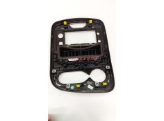 Recambio de rejilla aireadora para renault clio iv (bh_) 0.9 tce 90 referencia OEM IAM 682609599R   2