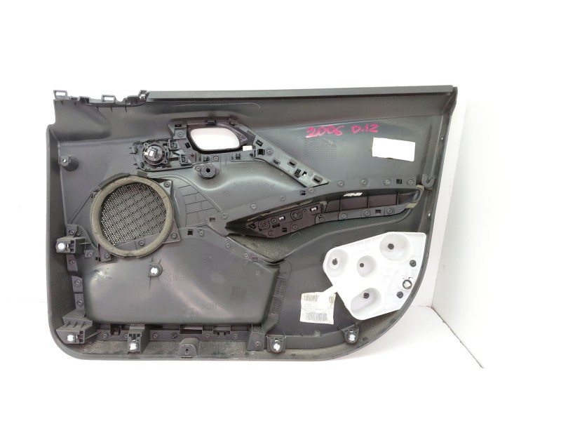 Recambio de guarnecido puerta delantera izquierda para peugeot 208 i (ca_, cc_) 1.2 vti 82 referencia OEM IAM   