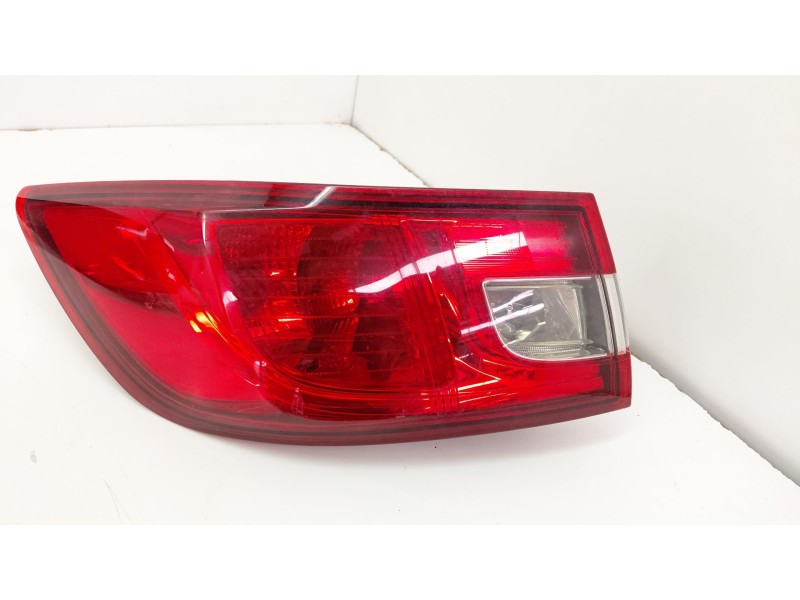 Recambio de piloto trasero izquierdo para renault clio iv (bh_) 0.9 tce 90 referencia OEM IAM 265554091R  