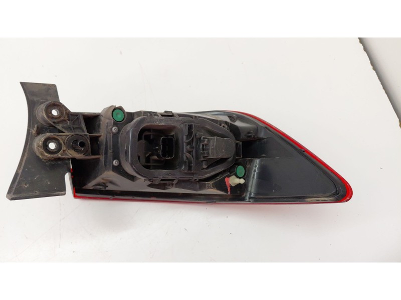 Recambio de piloto trasero derecho para renault clio iv (bh_) 0.9 tce 90 referencia OEM IAM 265502631R  
							