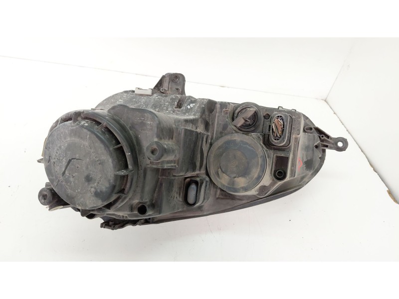 Recambio de faro derecho para volkswagen golf v (1k1) 1.6 referencia OEM IAM 1K6941006  
							