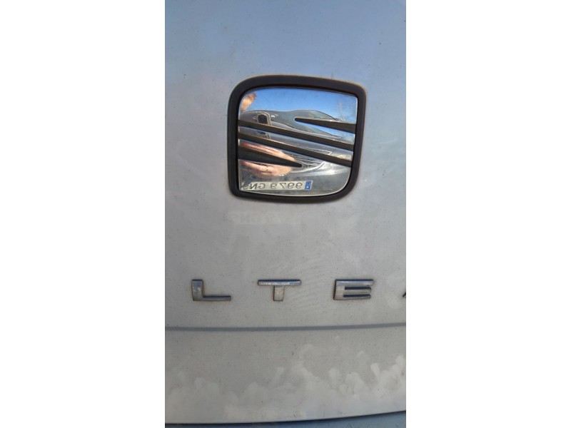 Recambio de maneta porton para seat altea (5p1) 1.9 tdi referencia OEM IAM   
							