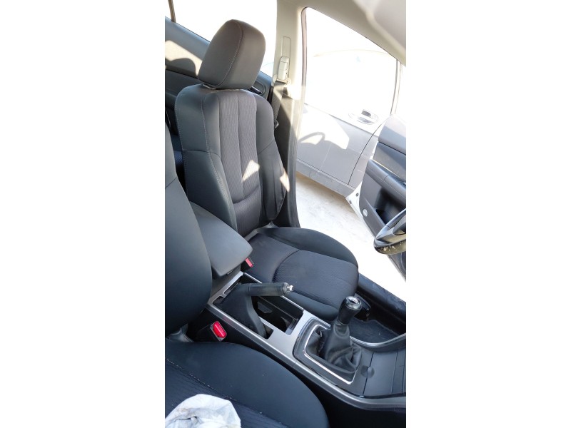 Recambio de asiento delantero izquierdo para mazda 6 hatchback (gh) 2.2 d (gh10) referencia OEM IAM   
							