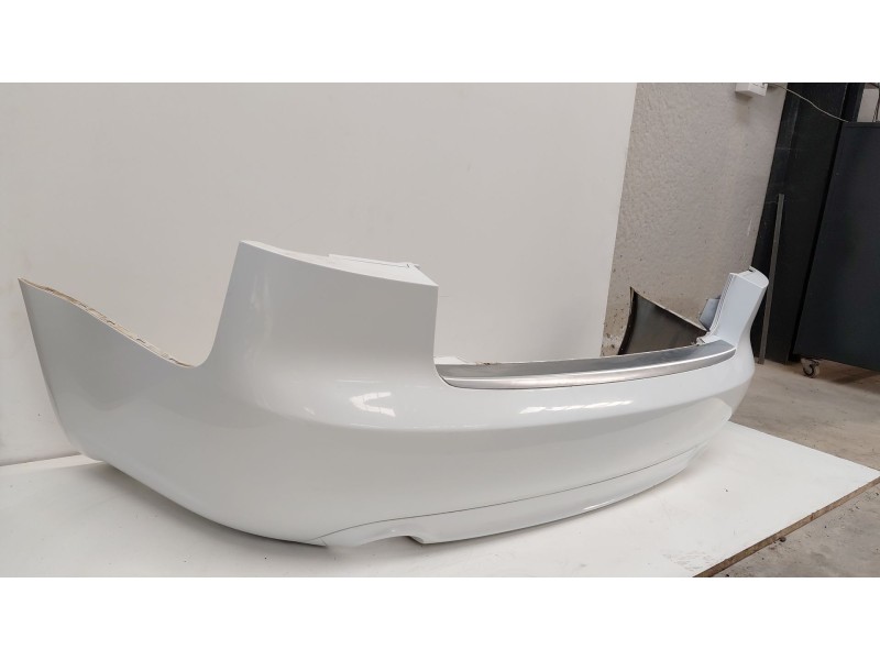 Recambio de paragolpes trasero para audi a4 berlina (8e) 2.0 tdi 16v 170 cv referencia OEM IAM   