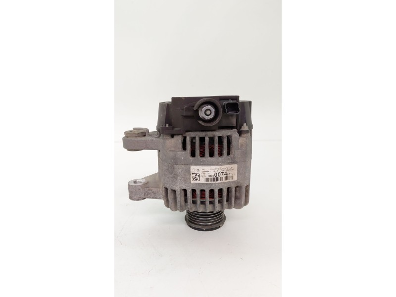 Recambio de alternador para peugeot 208 i (ca_, cc_) 1.2 vti 82 referencia OEM IAM 9806007480  