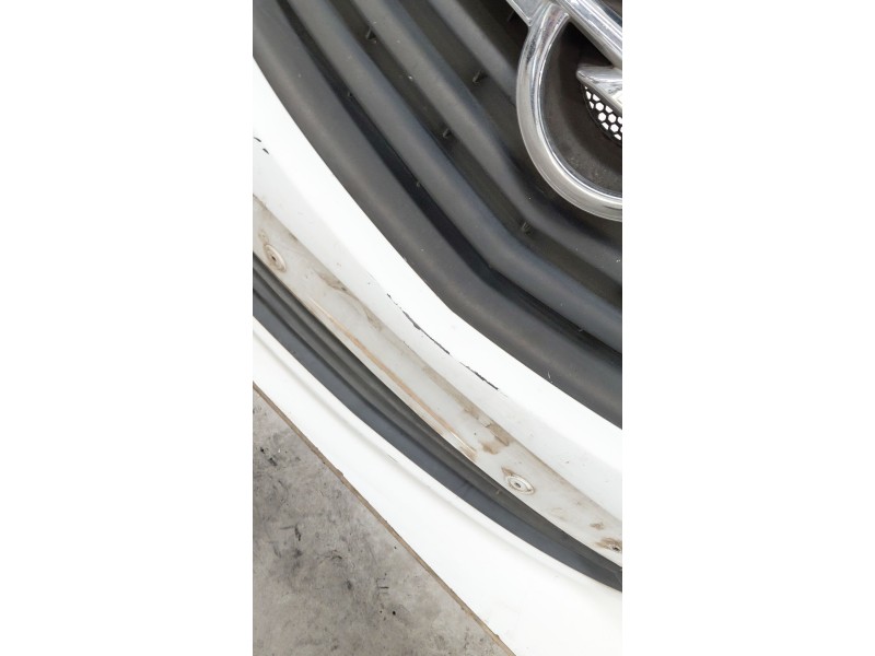 Recambio de paragolpes delantero para opel meriva b monospace (s10) 1.3 cdti (75) referencia OEM IAM   
							