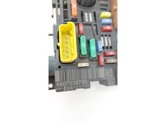 Recambio de caja reles / fusibles para citroën berlingo furgoneta/monovolumen (b9) 1.6 bluehdi 100 referencia OEM IAM 9807028780 2