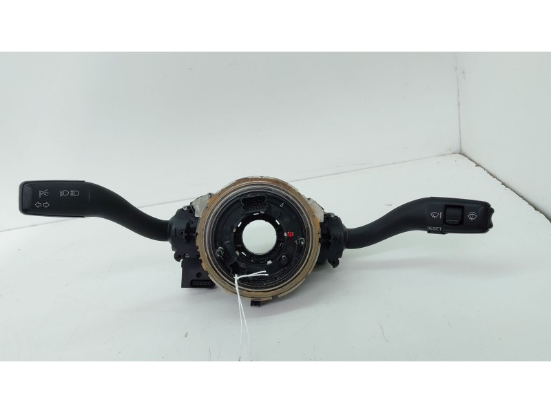 Recambio de mando multifuncion para audi a4 berlina (8e) 2.0 tdi 16v 170 cv referencia OEM IAM 8E0953549S  
							