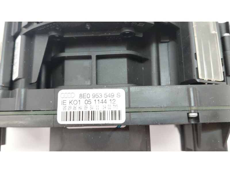 Recambio de mando multifuncion para audi a4 berlina (8e) 2.0 tdi 16v 170 cv referencia OEM IAM 8E0953549S  
							