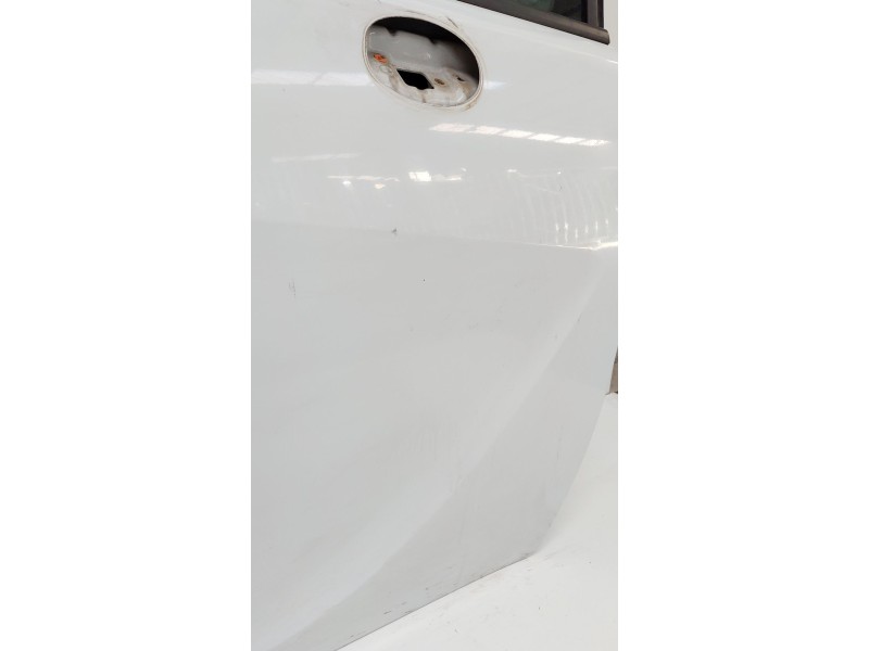 Recambio de puerta delantera derecha para opel meriva b monospace (s10) 1.3 cdti (75) referencia OEM IAM   
							